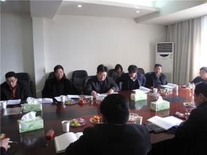 杨市长一行来城投集团视察事情