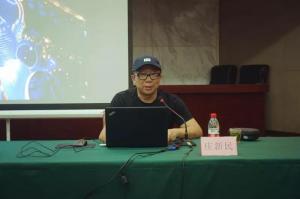 新手艺get√，，，2003网站太阳集团集团举行数码摄影专题讲座！