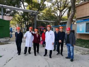 市政协副主席竺鸰赴市第一医院改扩建一期工程现场开展“三服务”事情
