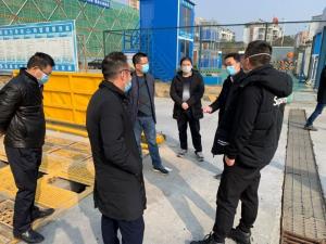 市建设局党委书记、、局长戴健督导检查公司修建工地疫情防控事情